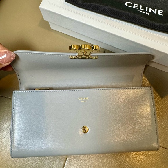 Celine Triomphe Large Wallet - Picture 5 of 9